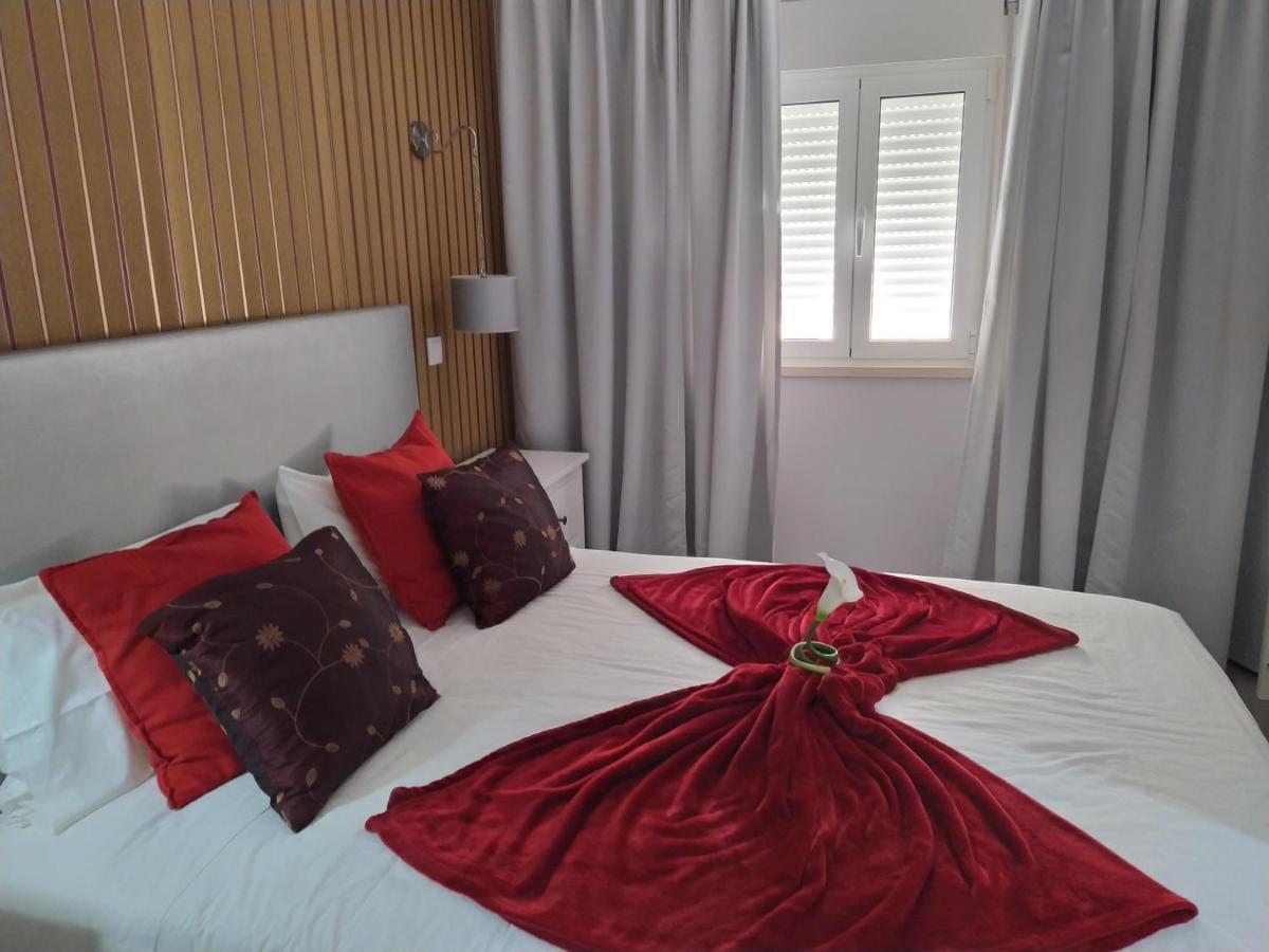 דירות נאזרה Casa Da Leninha מראה חיצוני תמונה
